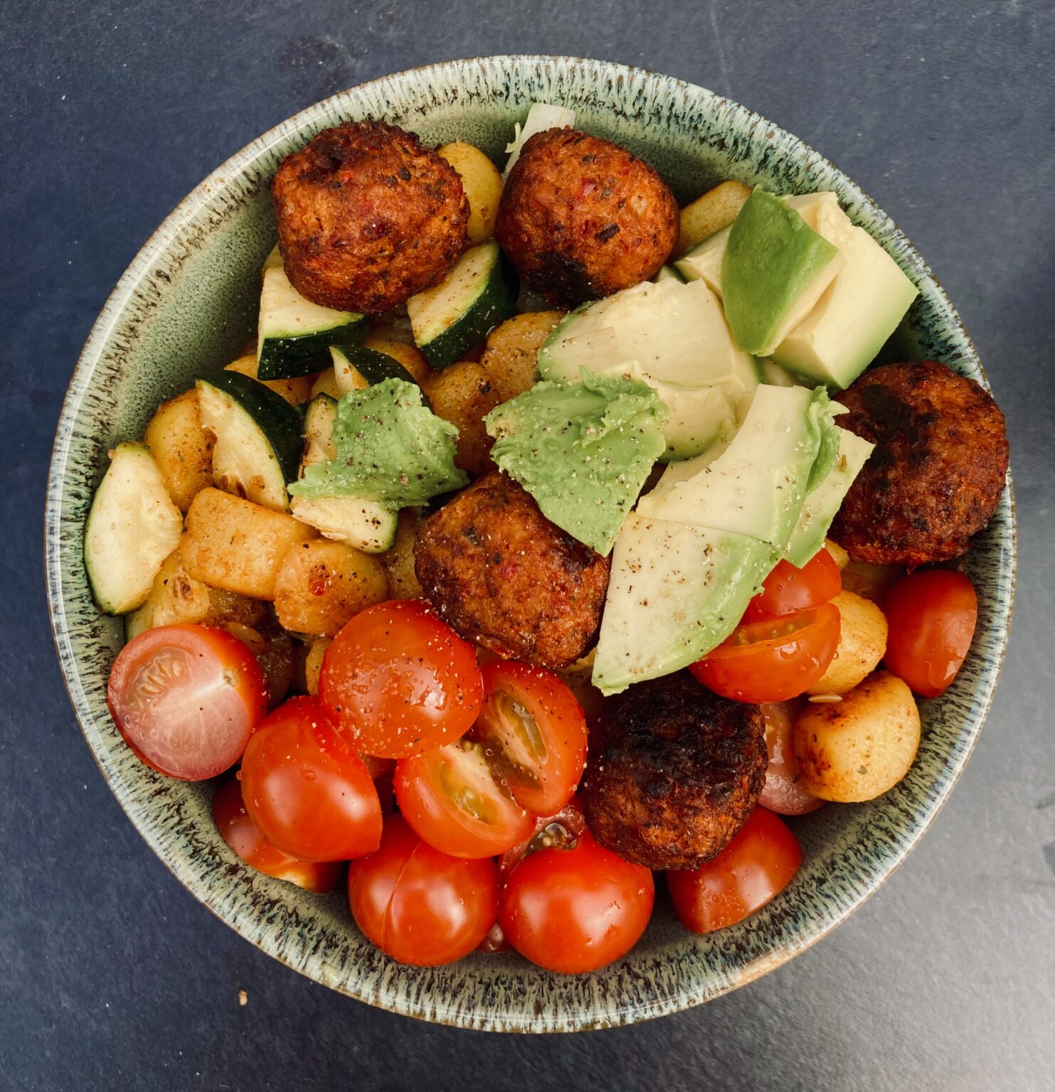 Zomerse falafel salade